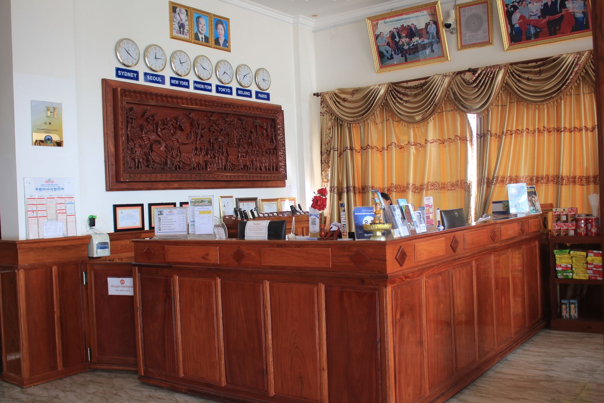 Emerald Bb Battambang Hotel Exterior photo